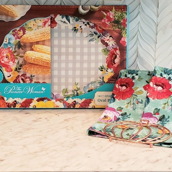 The Pioneer Woman Other - The Pioneer Woman Sweet Romance 21-Inch Turkey Platter & Placements